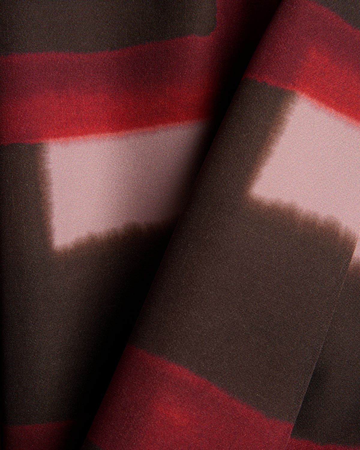 Plisseerock aus bedrucktem Polyester