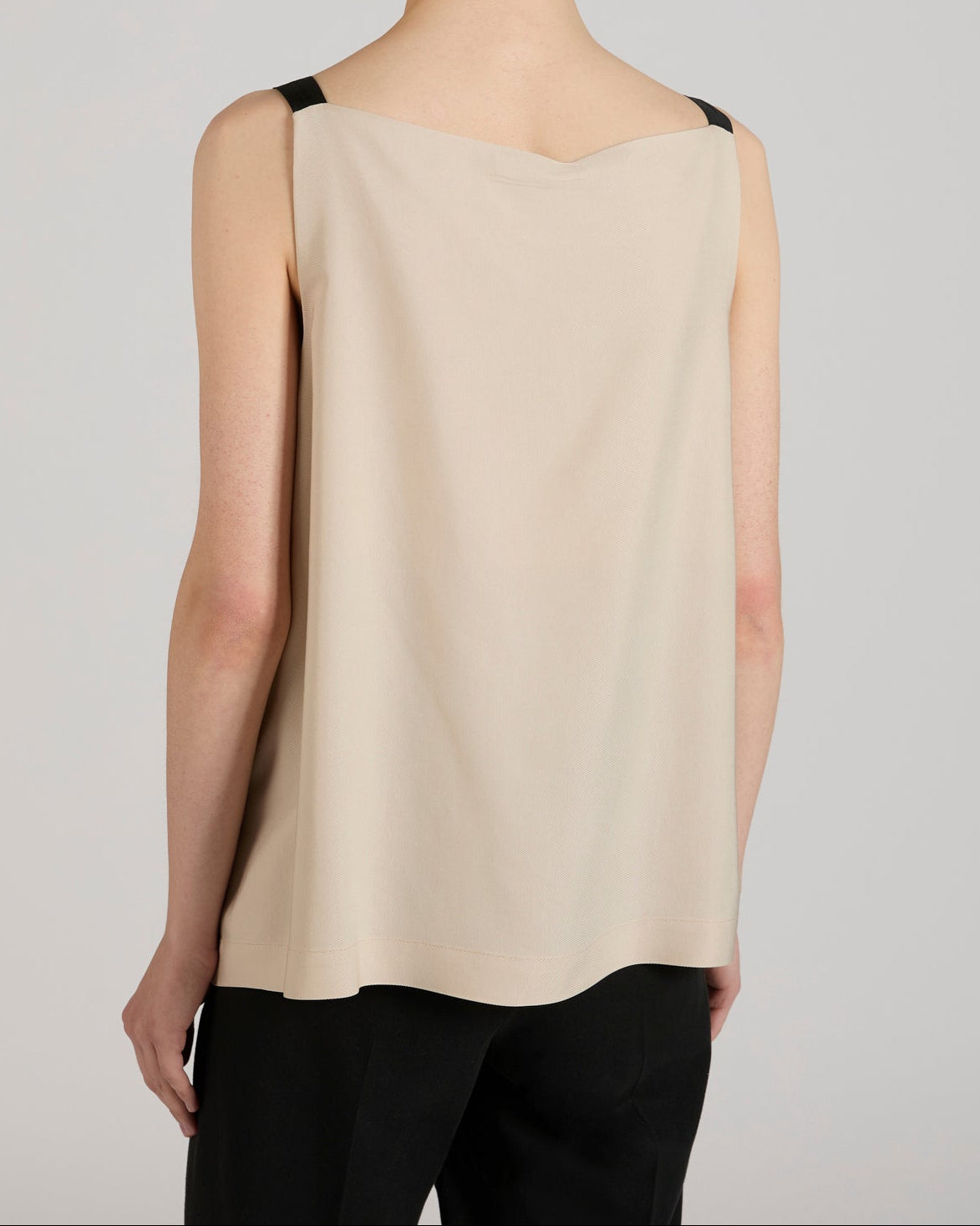 Regular fit top in viscose twill