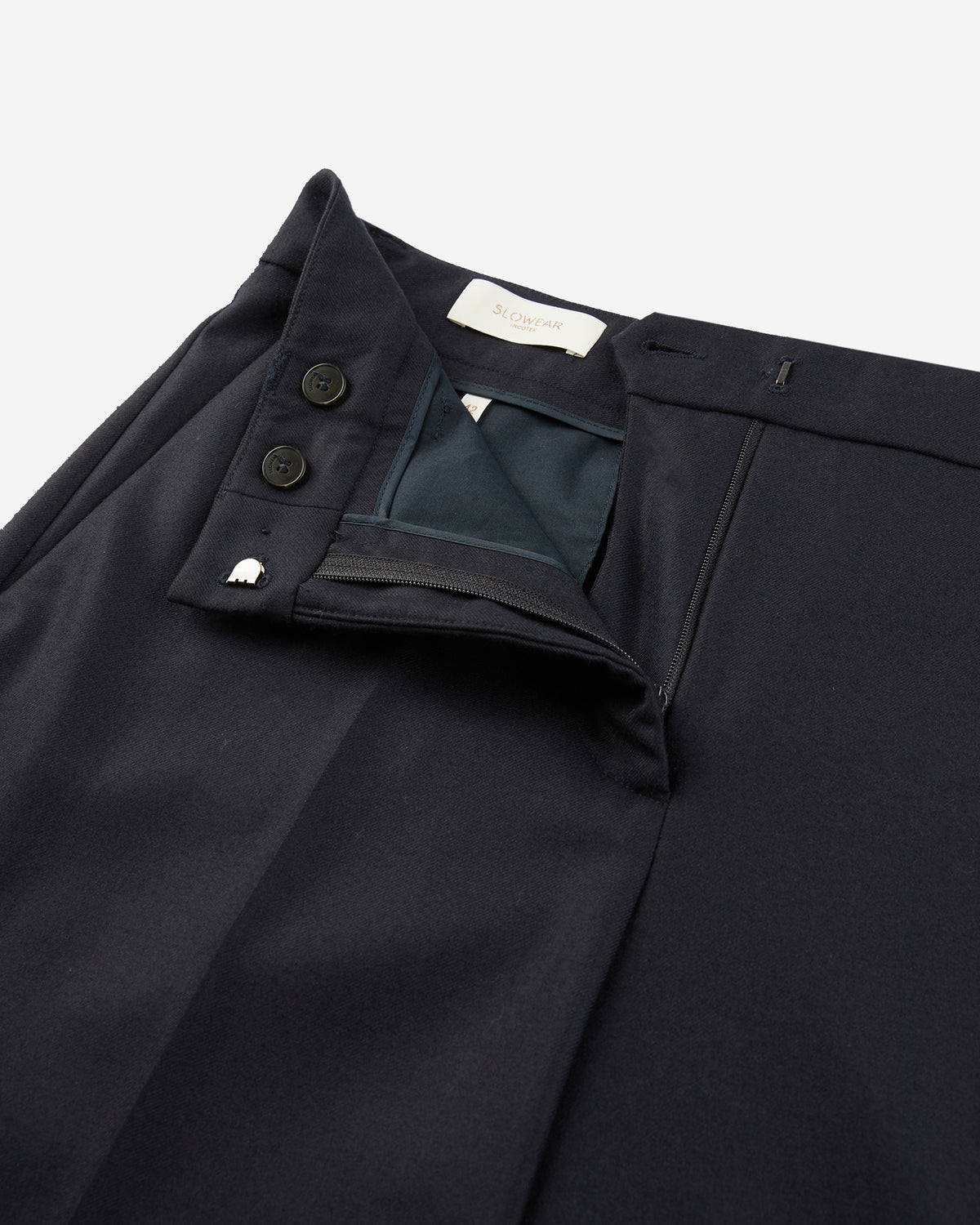 Regular fit trousers in stretch flannel