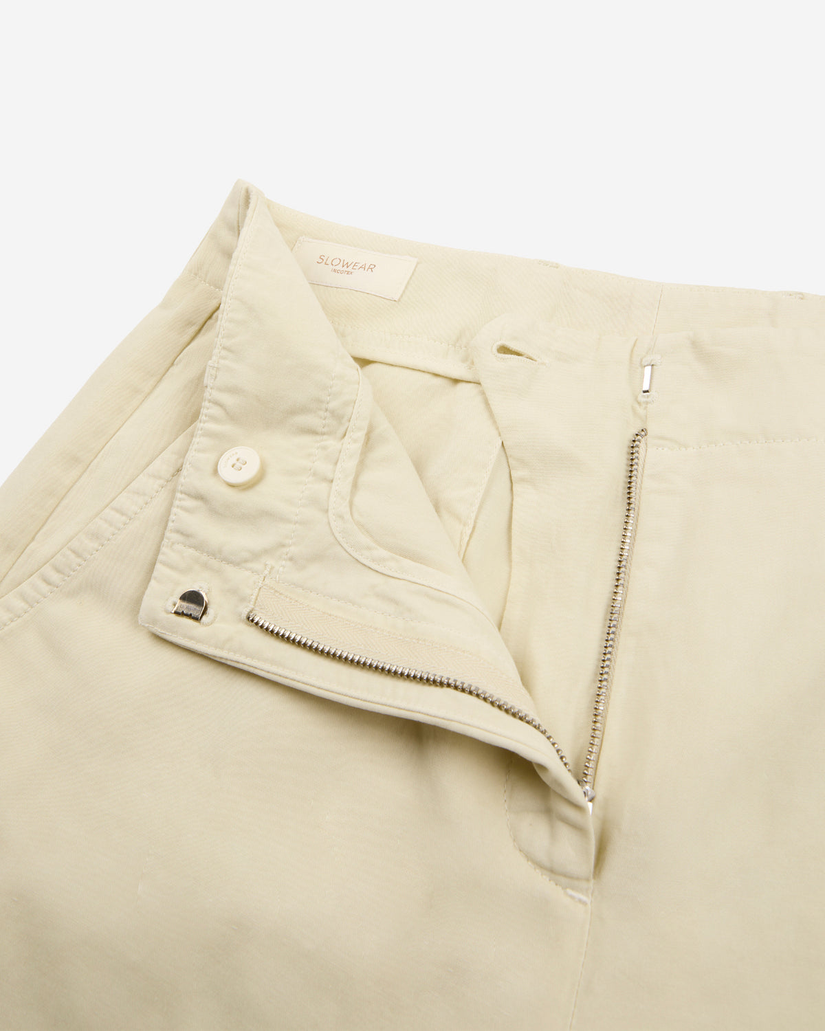 Regular fit trousers in cotton and linen twill