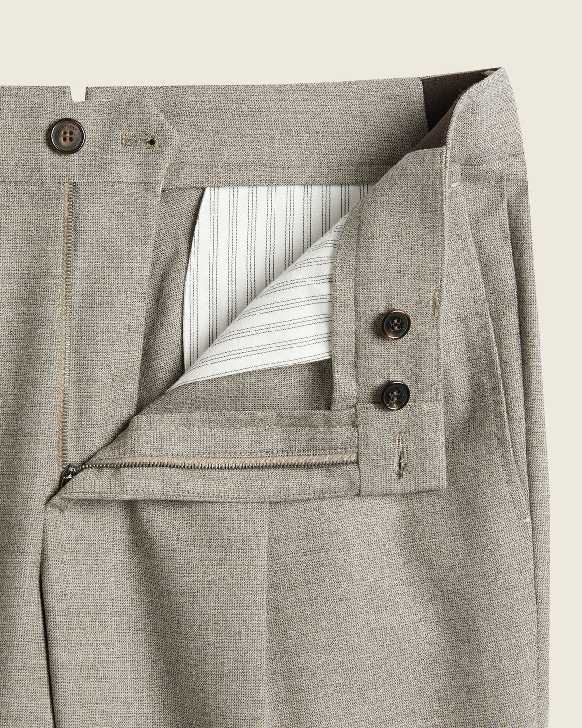 Flexpant coupe fuselée en laine stretch