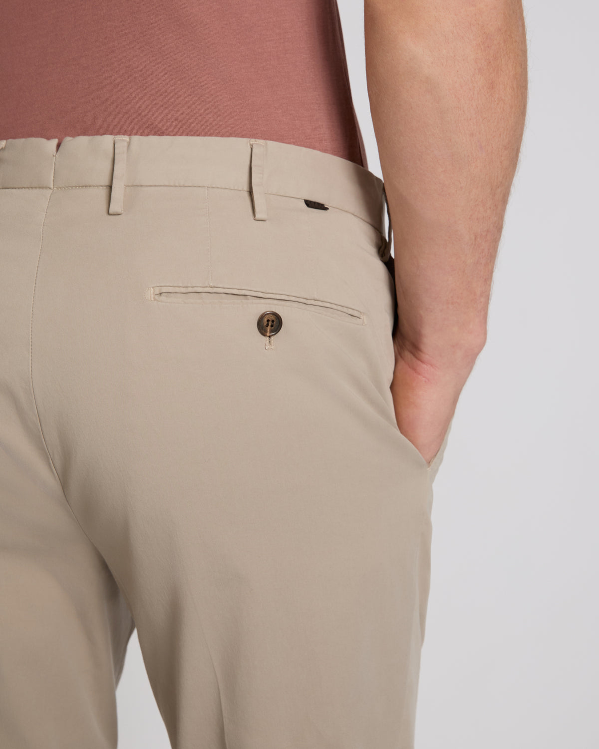 Pantalon regular fit en Royal Batavia