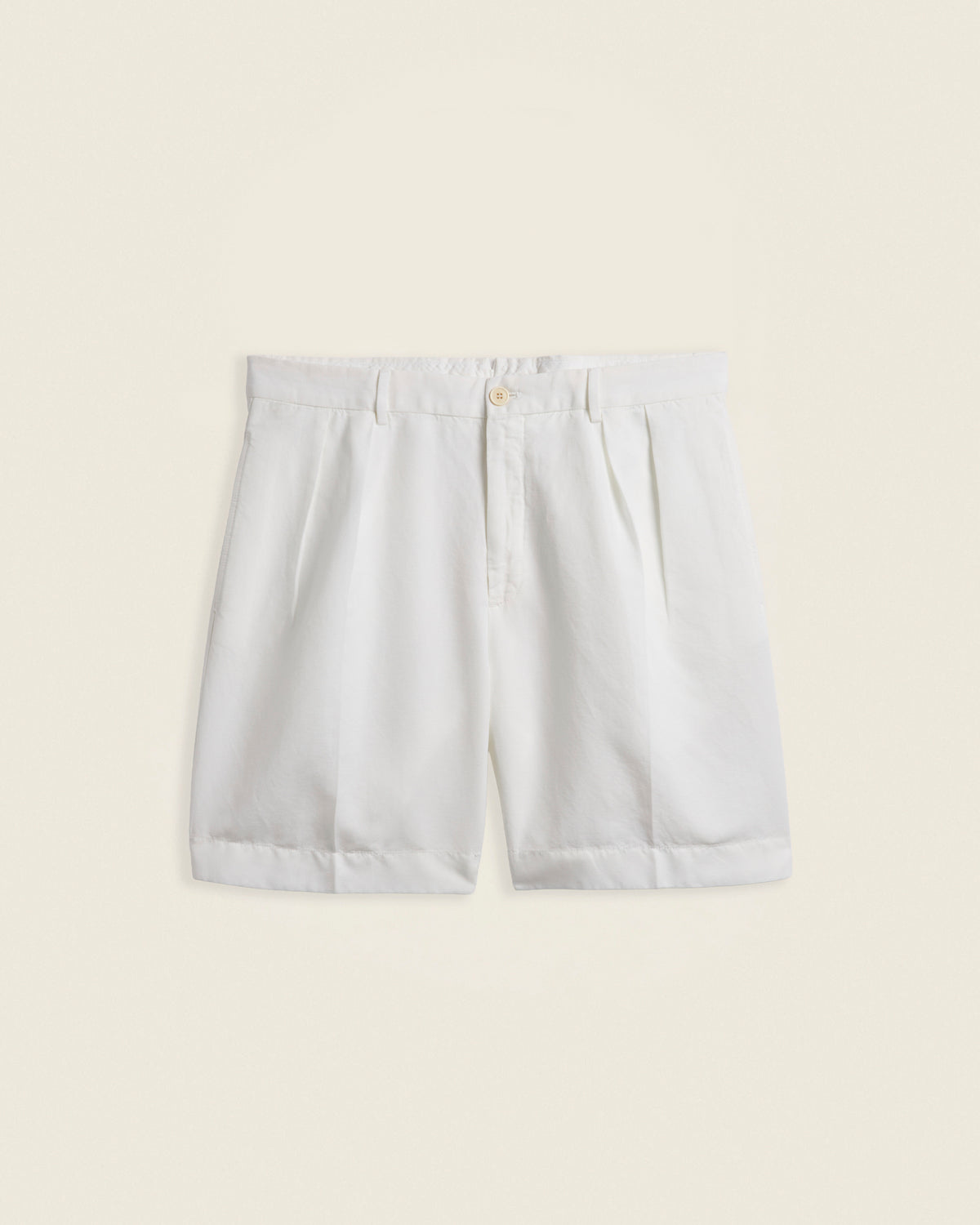 Bermuda-Shorts mit geradem Schnitt aus Chinolino