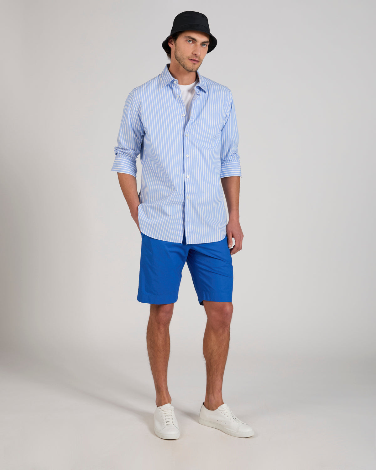Slim fit cotton poplin Bermuda shorts