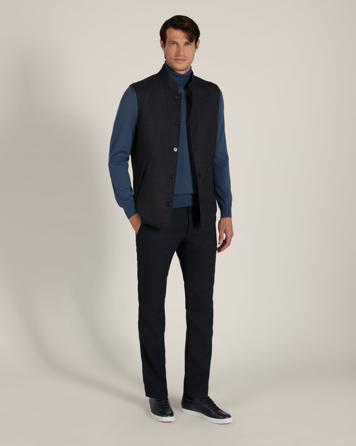 Regular fit padded gilet in wool