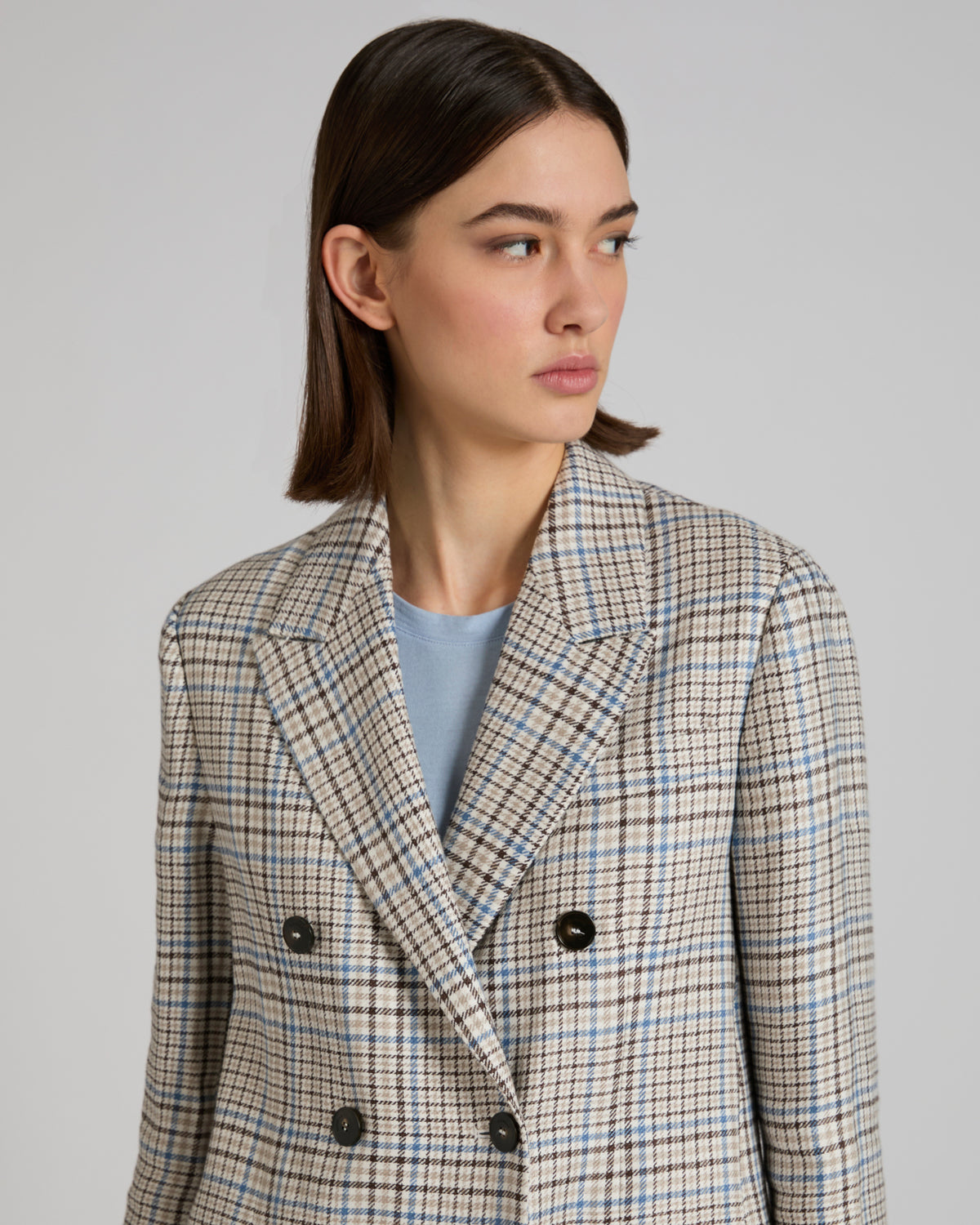 Double-breasted Prince of Wales linen jacket