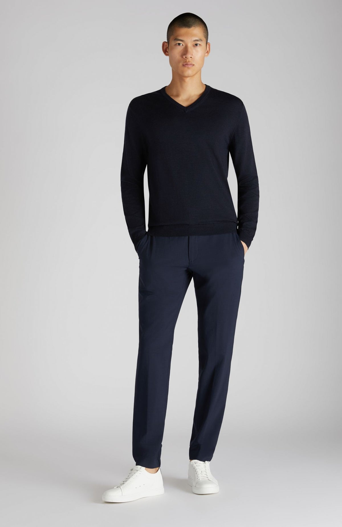 Slim-fit V-neck sweater in Flexwool
