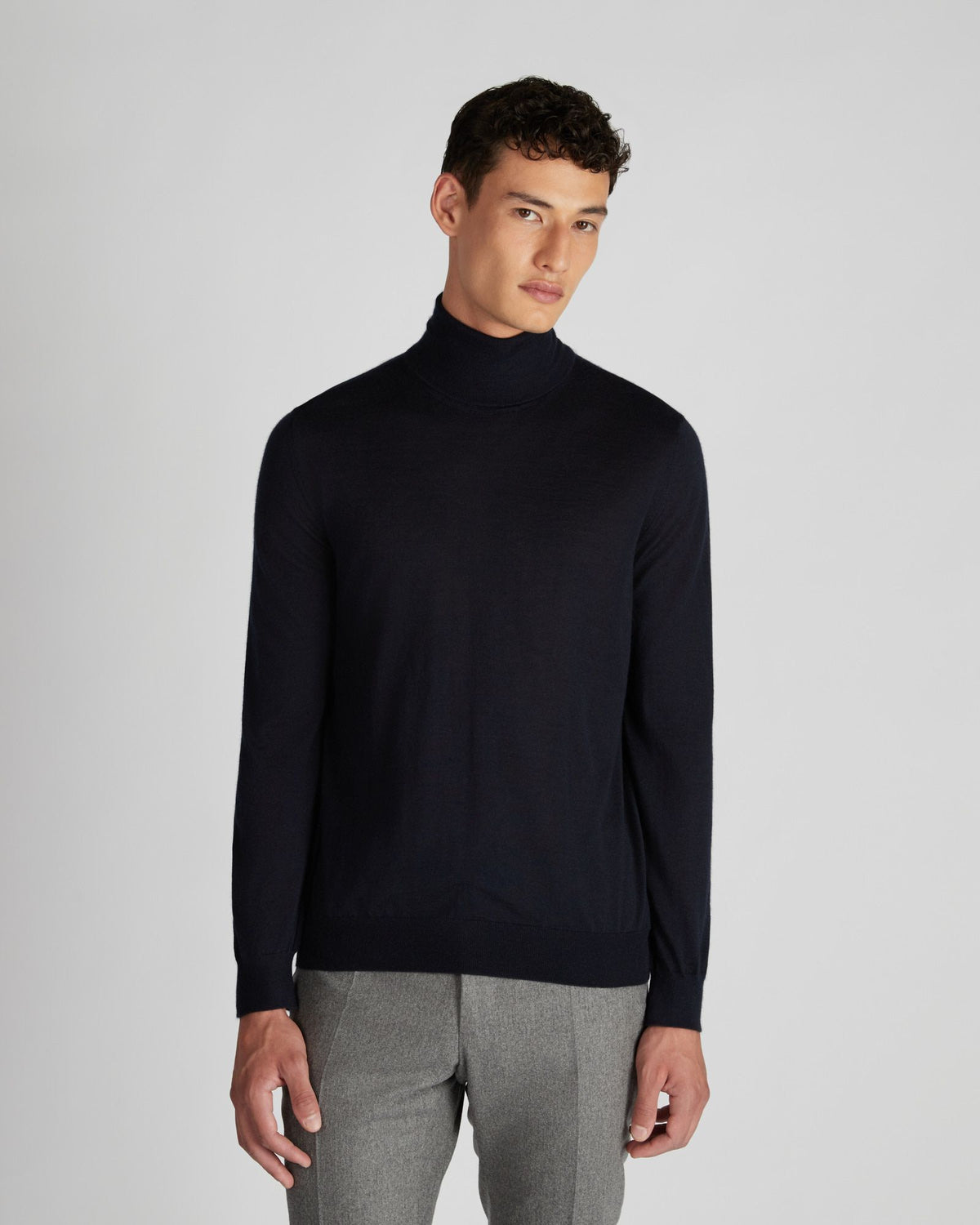 Slim fit cashmere and silk turtleneck sweater