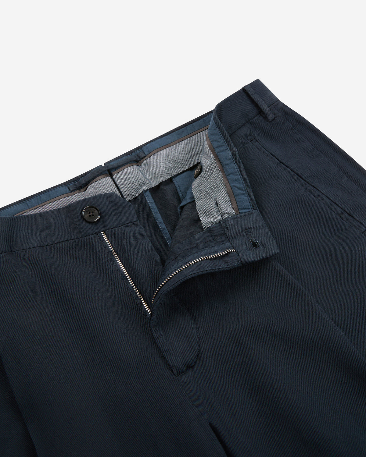 Tapered fit Chinolino ice crêpe trousers